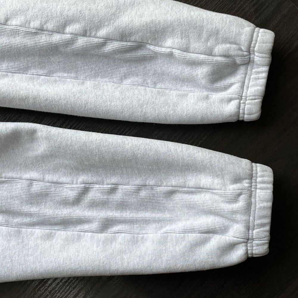 TNA Boyfriend Fit Sweatpants Aritzia Sweatfleece Cozy Fleece Pants Small Gray - Picture 9 of 12